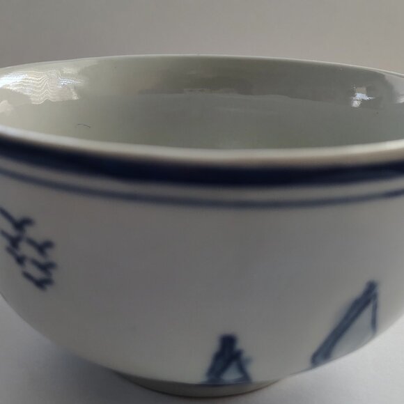 Ceramic Dutch Footed Serving Bowl Blue/White Windmill Design Holland Scene - Picture 1 of 12